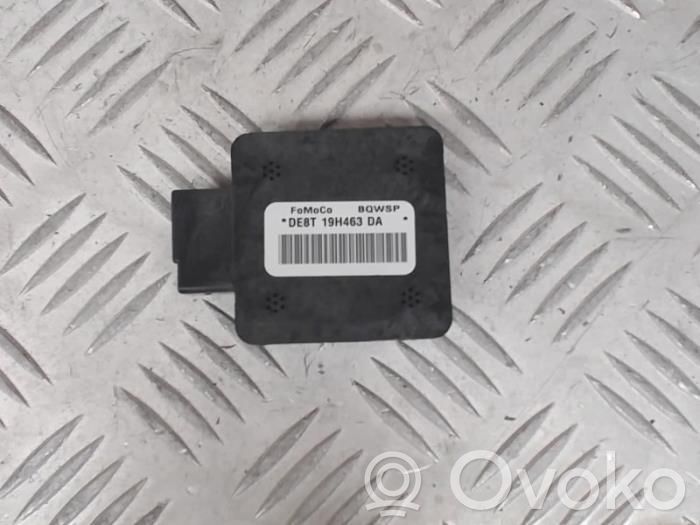 GPS-pystyantenni   DE8T19H463DA,DE8T19H463DA
