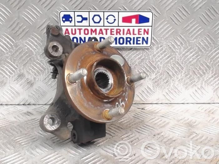 Ford Fiesta Fuso a snodo con mozzo ruota anteriore 