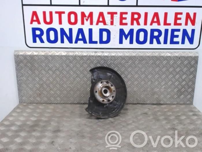 Opel Meriva B Fuzetă butuc roată față 