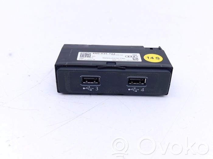 Enchufe conector USB   4N0035722