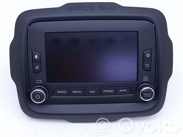 Jeep Renegade Panel / Radioodtwarzacz CD/DVD/GPS 