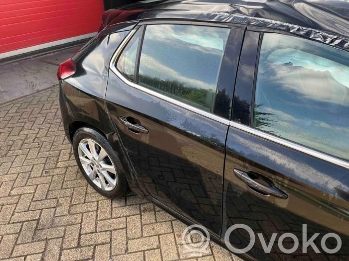 Opel Corsa F Puerta trasera 