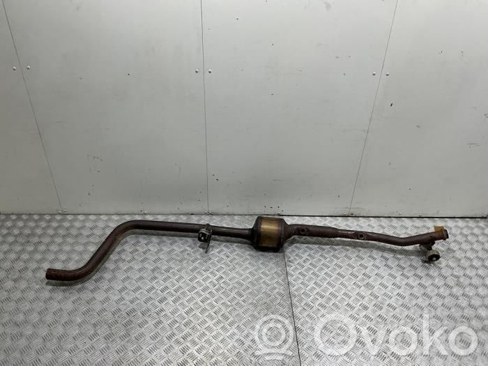 Opel Combo E Keskivaimennin 