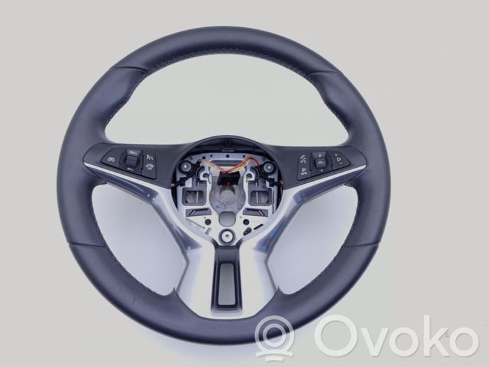 Opel Adam Stūre 