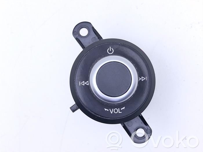 Alfa Romeo Stelvio Panel radia 