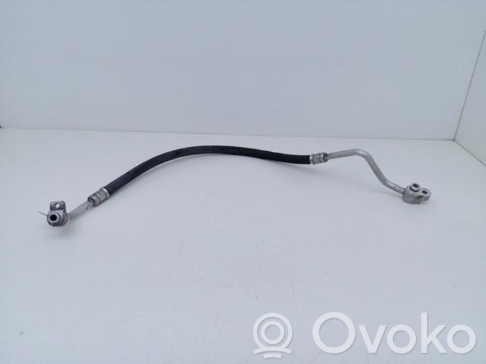 Volkswagen Touareg III Tubo flessibile aria condizionata (A/C)