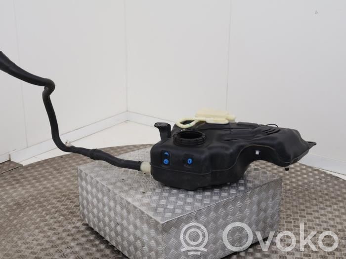 Opel Combo E Kraftstofftank 
