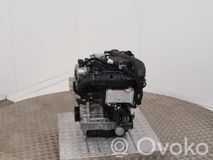 Engine   05E100032D,05E100032D
