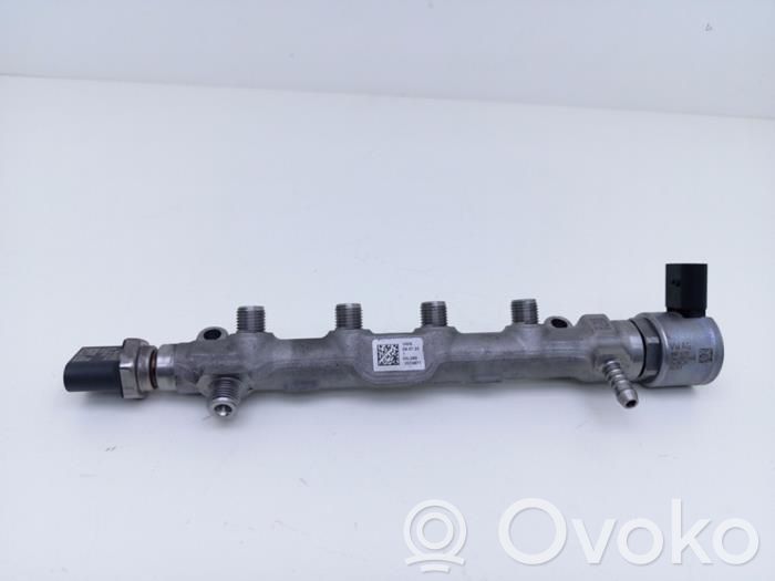 Volkswagen Golf VIII Distribuitor combustibil 