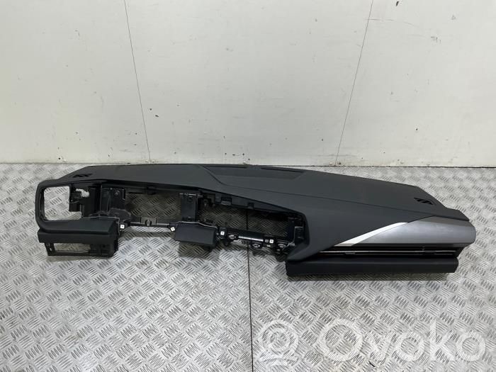 Opel Astra L Panel de instrumentos 
