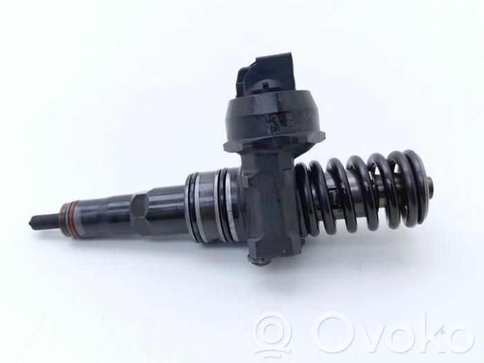 Inyector de combustible   0414720215,03G130073AG