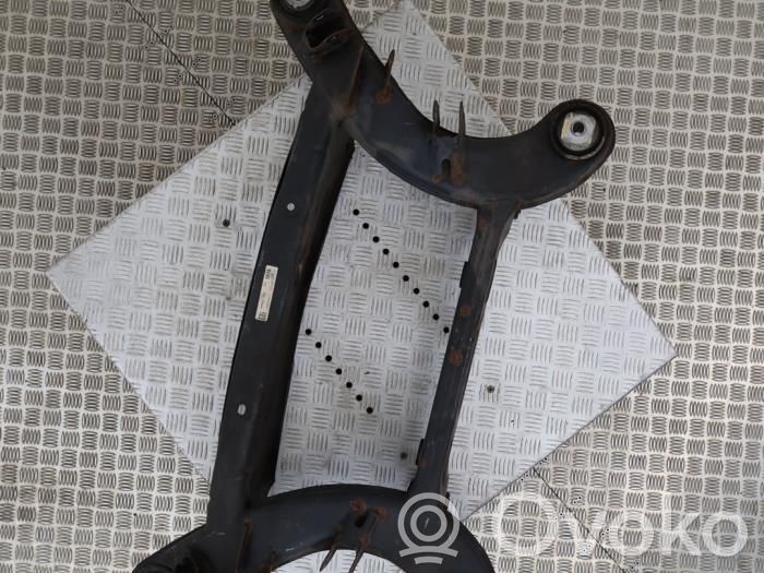 Rama pomocnicza przednia   A2053503205