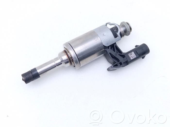 Volkswagen Golf VI Injector combustibil 