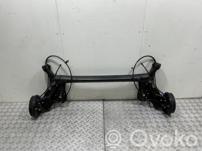 Toyota Aygo AB40 Eje trasero 