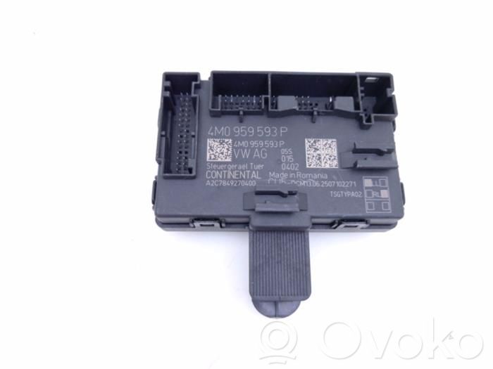 Audi Q7 4M Unitate/modul de comandă închidere centralizată 