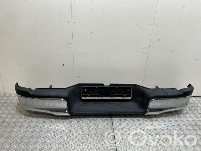 Toyota Hilux VIII Parachoques 
