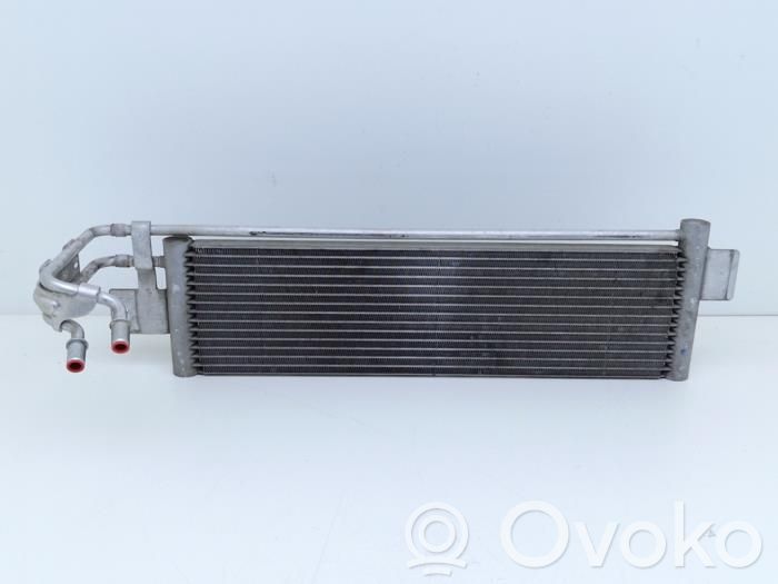 BMW M4 G82 G83 Öljynsuodattimen kannake