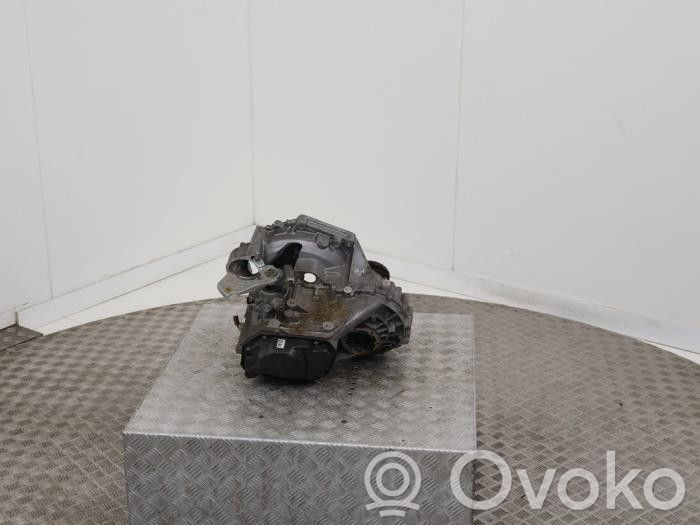 Volkswagen Golf VII Mechaninė 5 pavarų dėžė 