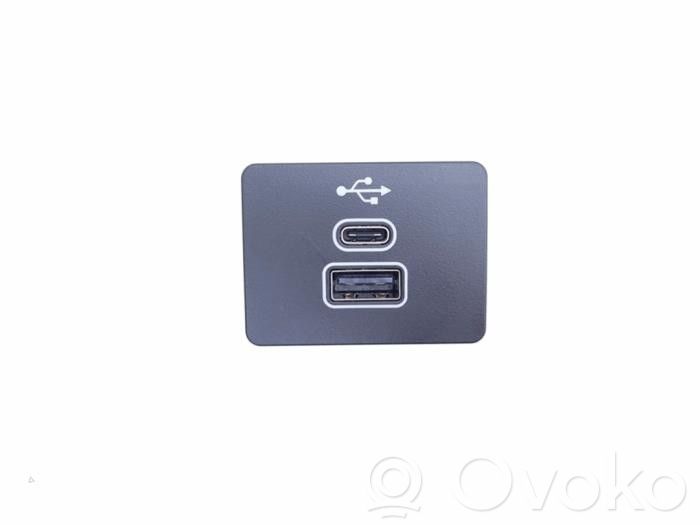 Ford Transit -  Tourneo Connect USB-Anschluss 