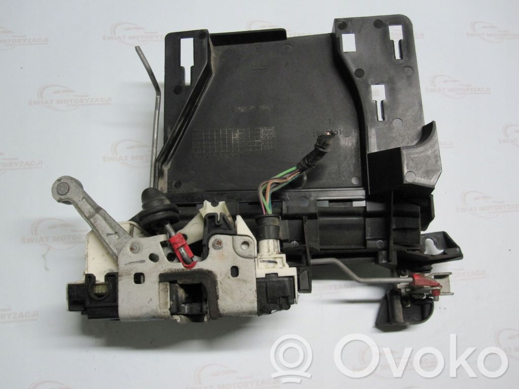 Dodge Nitro Front door lock 
