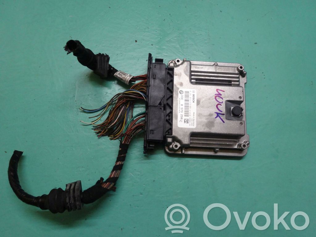 BMW 1 F20 F21 Engine control unit/module 
