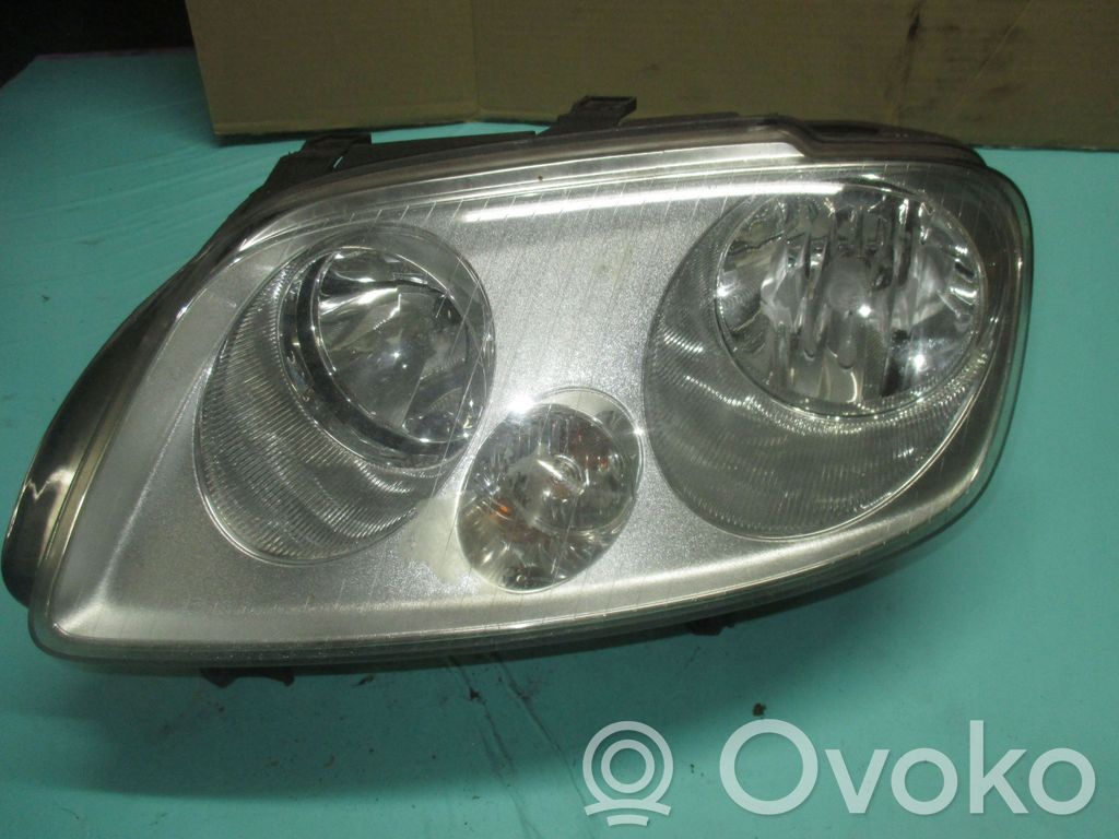 Volkswagen Caddy Scheinwerfer 