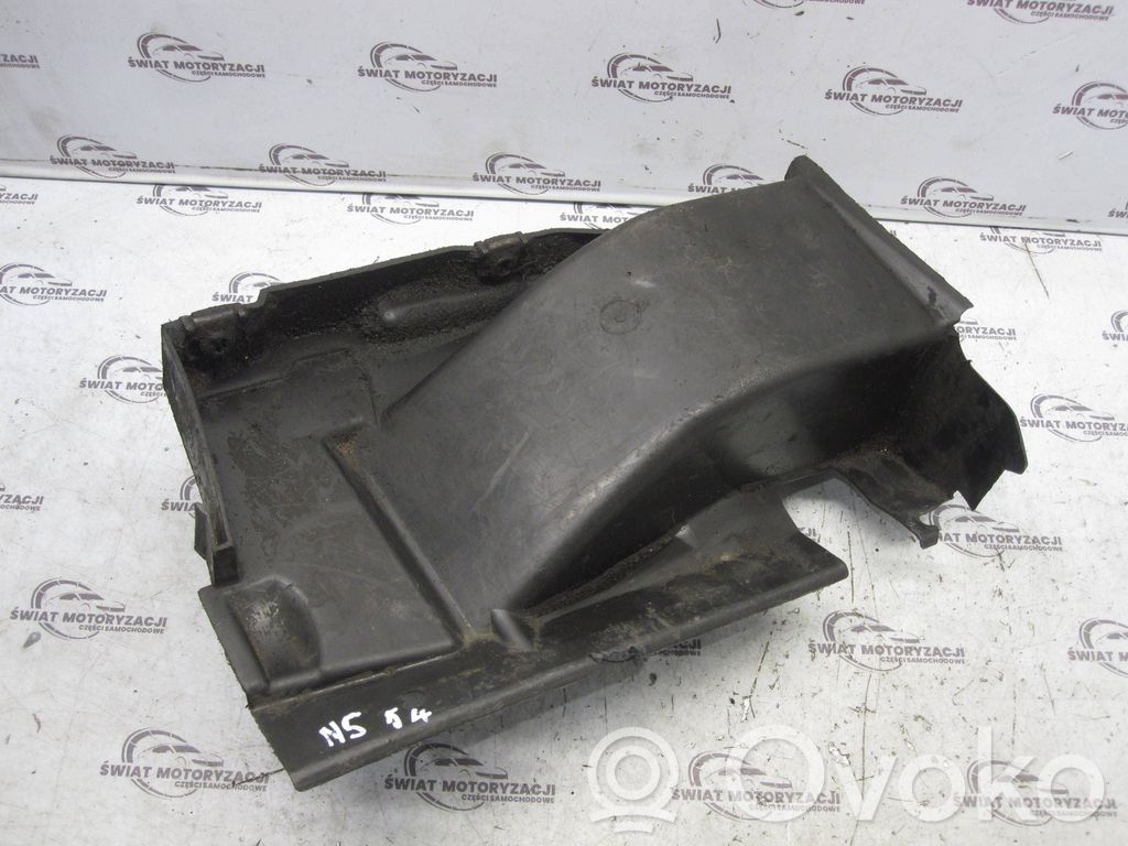 BMW 7 E38 Ilmanoton kanavan osa 