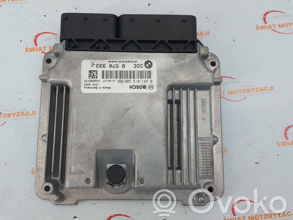 BMW 1 F20 F21 Engine control unit/module 