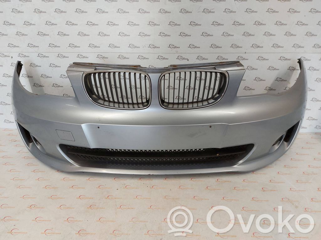 BMW 1 E82 E88 Priekinis bamperis 