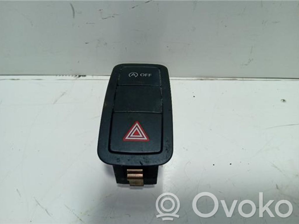 Botón interruptor de luz de peligro