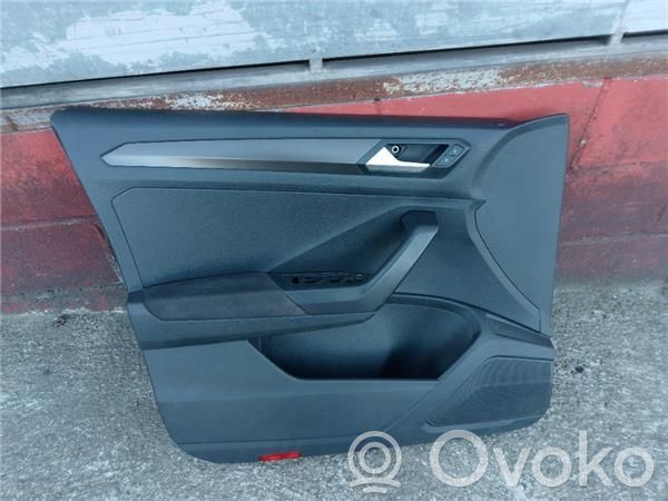 Volkswagen T-Roc Boczki / Poszycie drzwi przednich 
