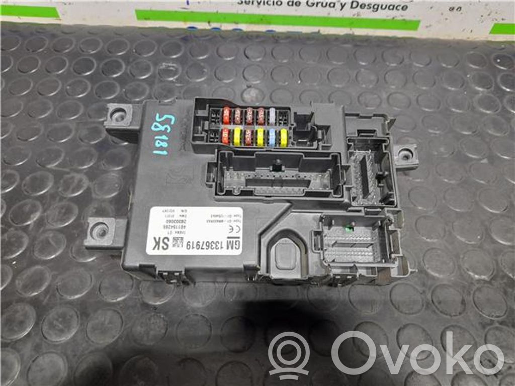 Módulo de fusible   13367919
