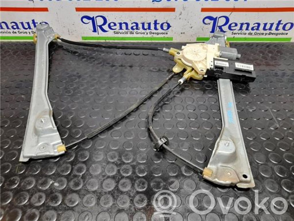 Renault Laguna III Macara ușă față cu motor 
