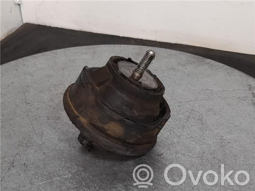BMW 3 E46 Dzinēja spilvens 