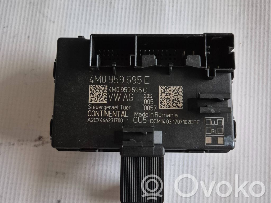 Audi Q7 4M Door control unit/module 