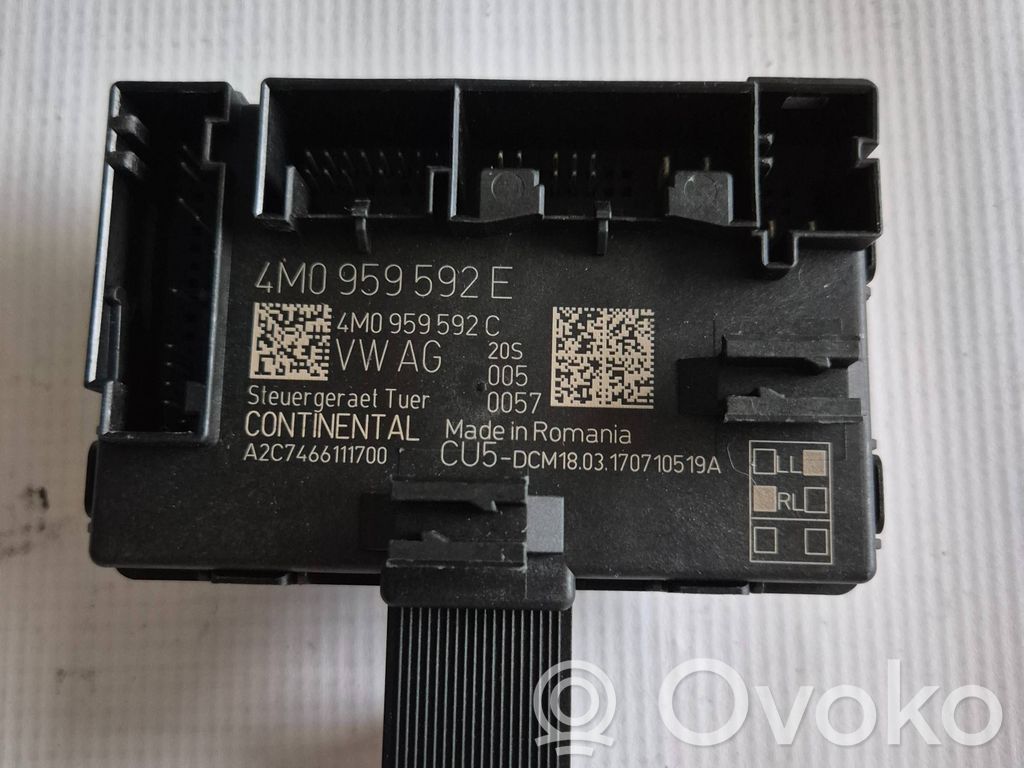 Door control unit/module   4M0959592E