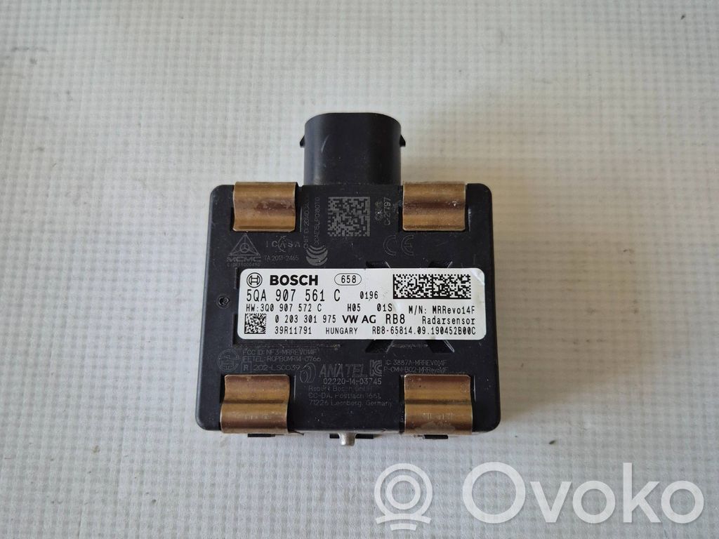 Volkswagen Touran III Sensor de radar Distronic 