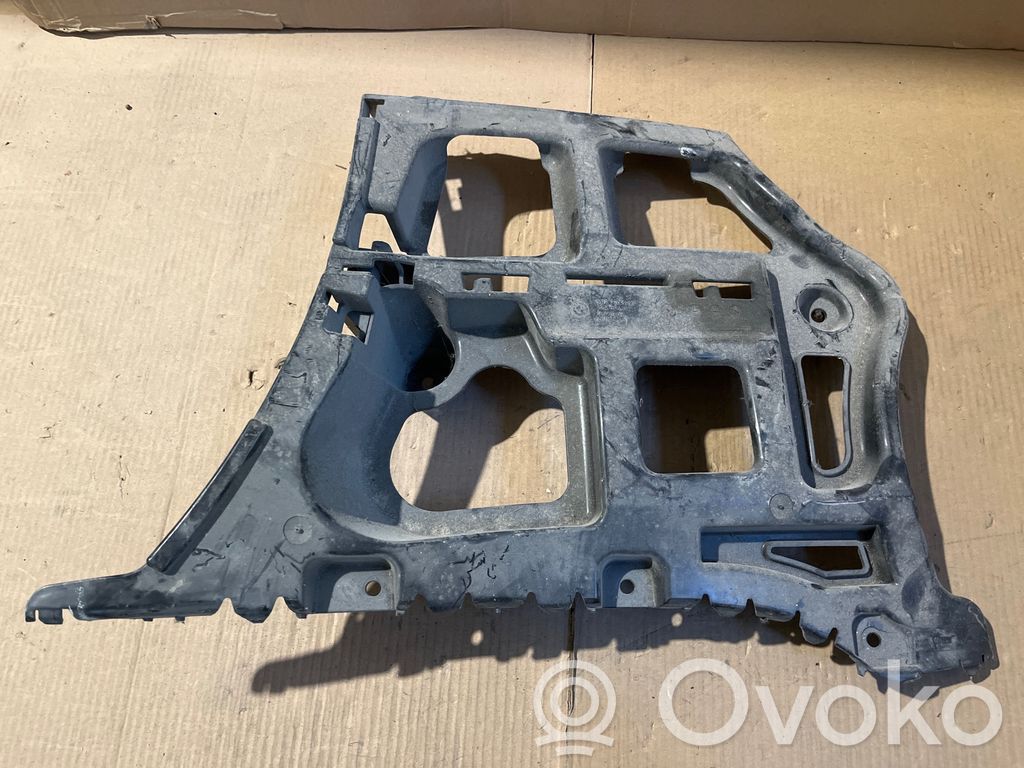 Rear bumper mounting bracket   7202668,72458411