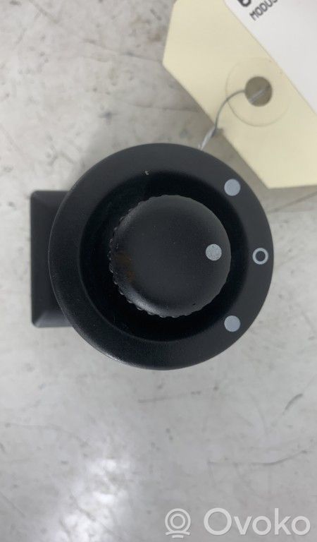 Wing mirror switch   8200214919