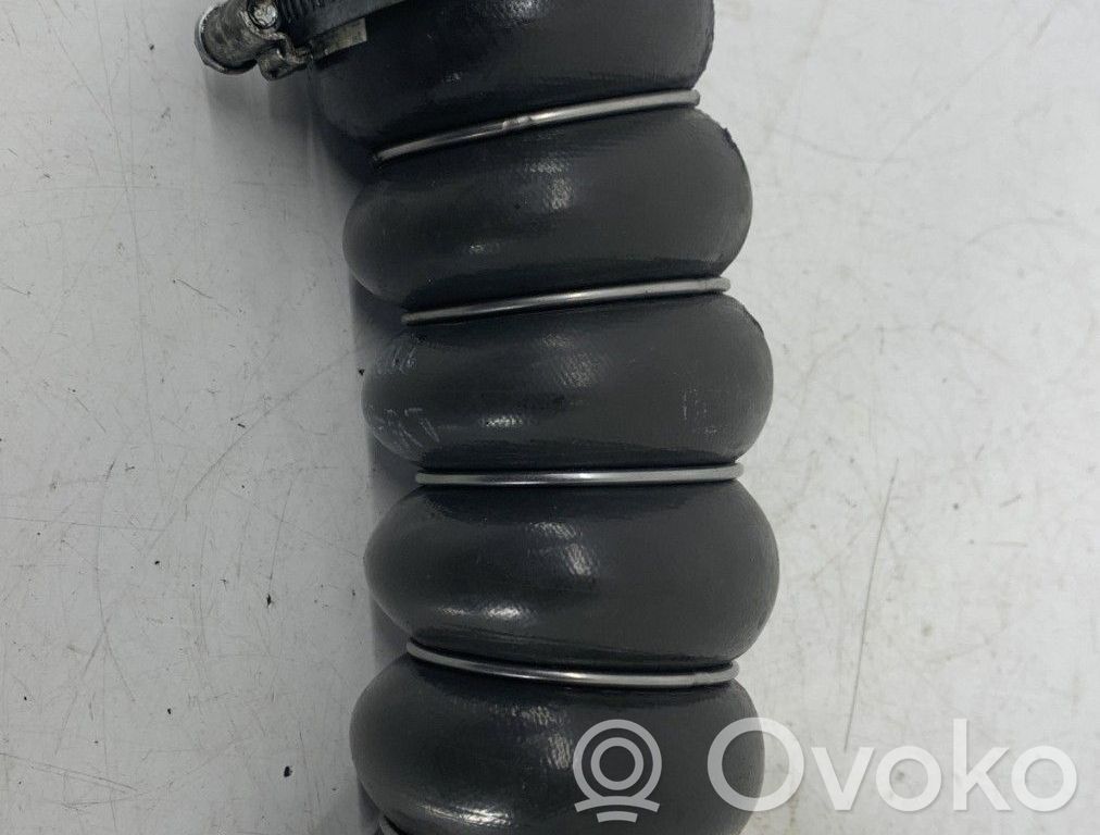 Ford Focus Air intake hose/pipe 