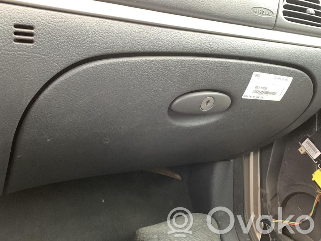 Citroen C5 Juego guantera 