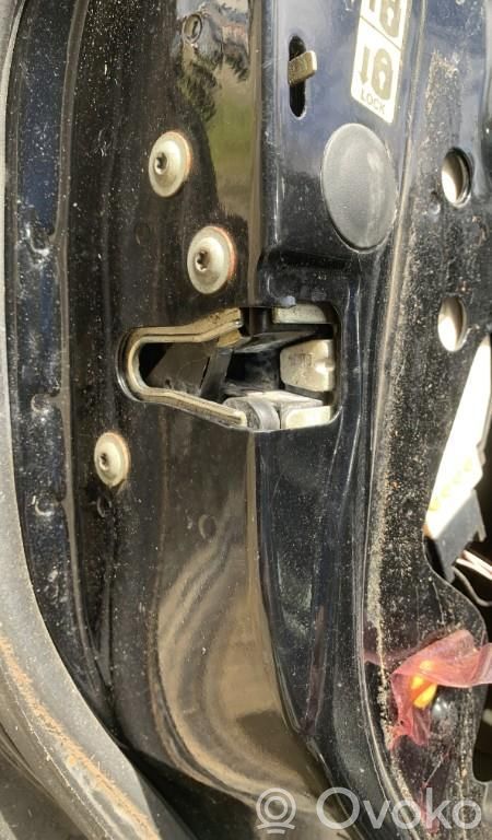 Land Rover Freelander Aizmugurē slēdzene 