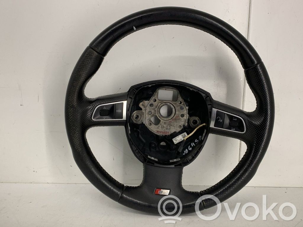Audi A4 S4 B8 8K Ohjauspyörä 