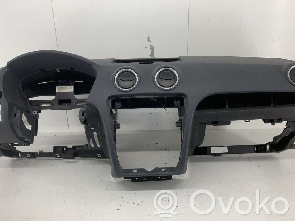 Ford Fusion Deska rozdzielcza 