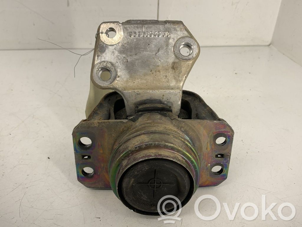 Engine mount bracket   1839J1