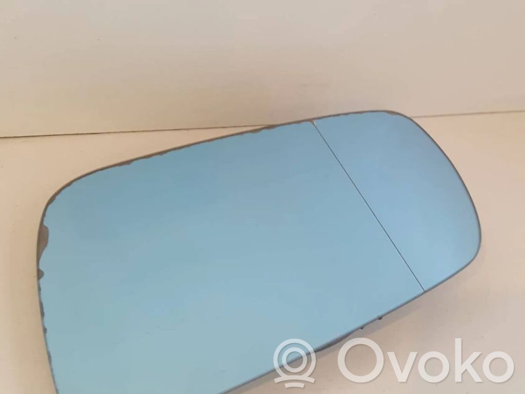 Volkswagen Golf IV Elektryczne lusterko boczne drzwi przednich 