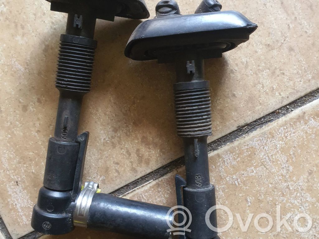Buse de lave-glace   8370559,8370559,BMW6167