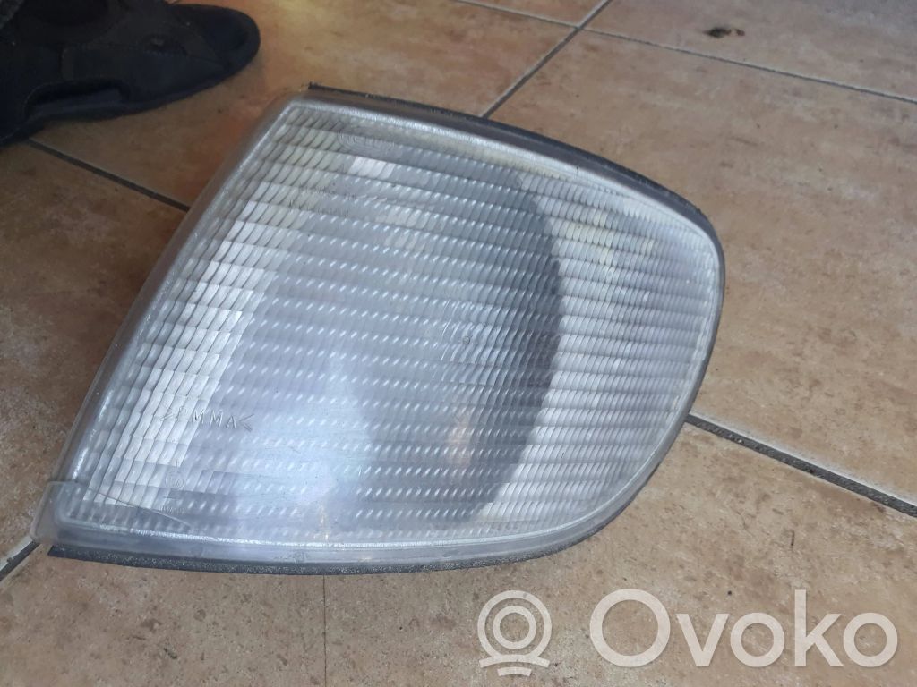 Audi A6 S6 C4 4A Front indicator light 