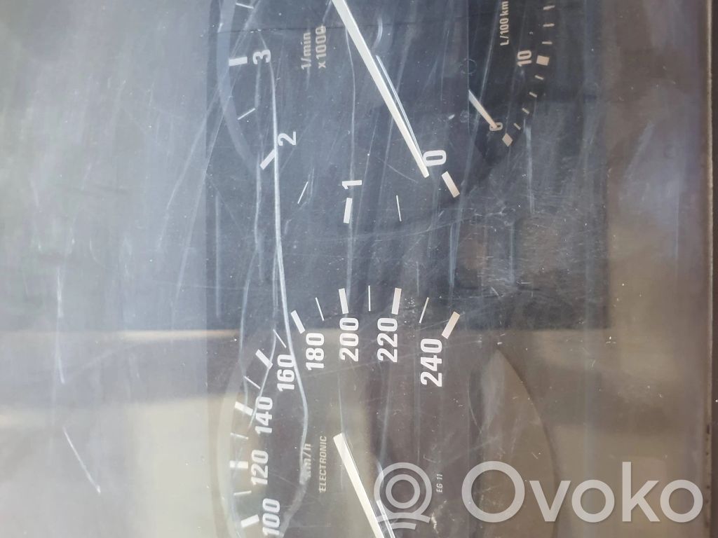 BMW 5 E34 Speedometer (instrument cluster) 