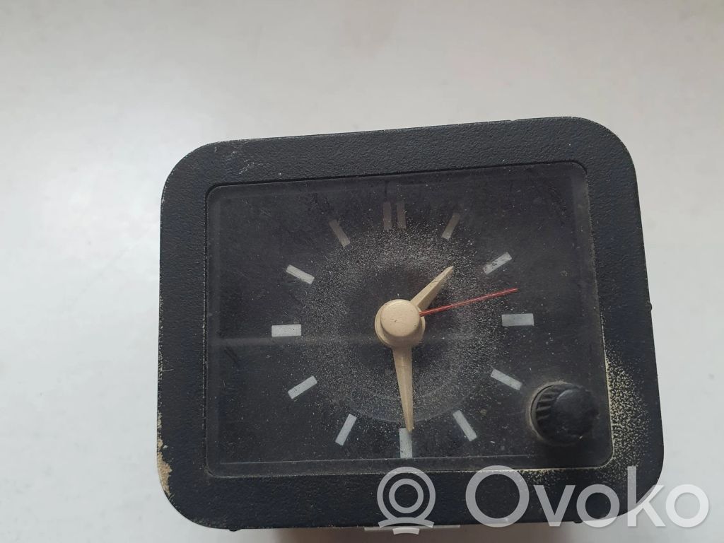 Ford Sierra Clock 